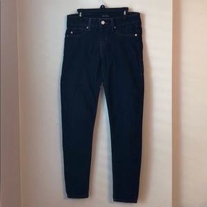 ✨ LAST CHANCE ✨ White House Black Market Stretchy Denim | XS